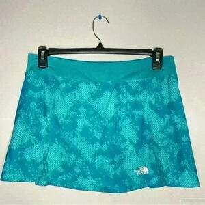 The North Face 2 in 1 Skort Digital Print Size Medium